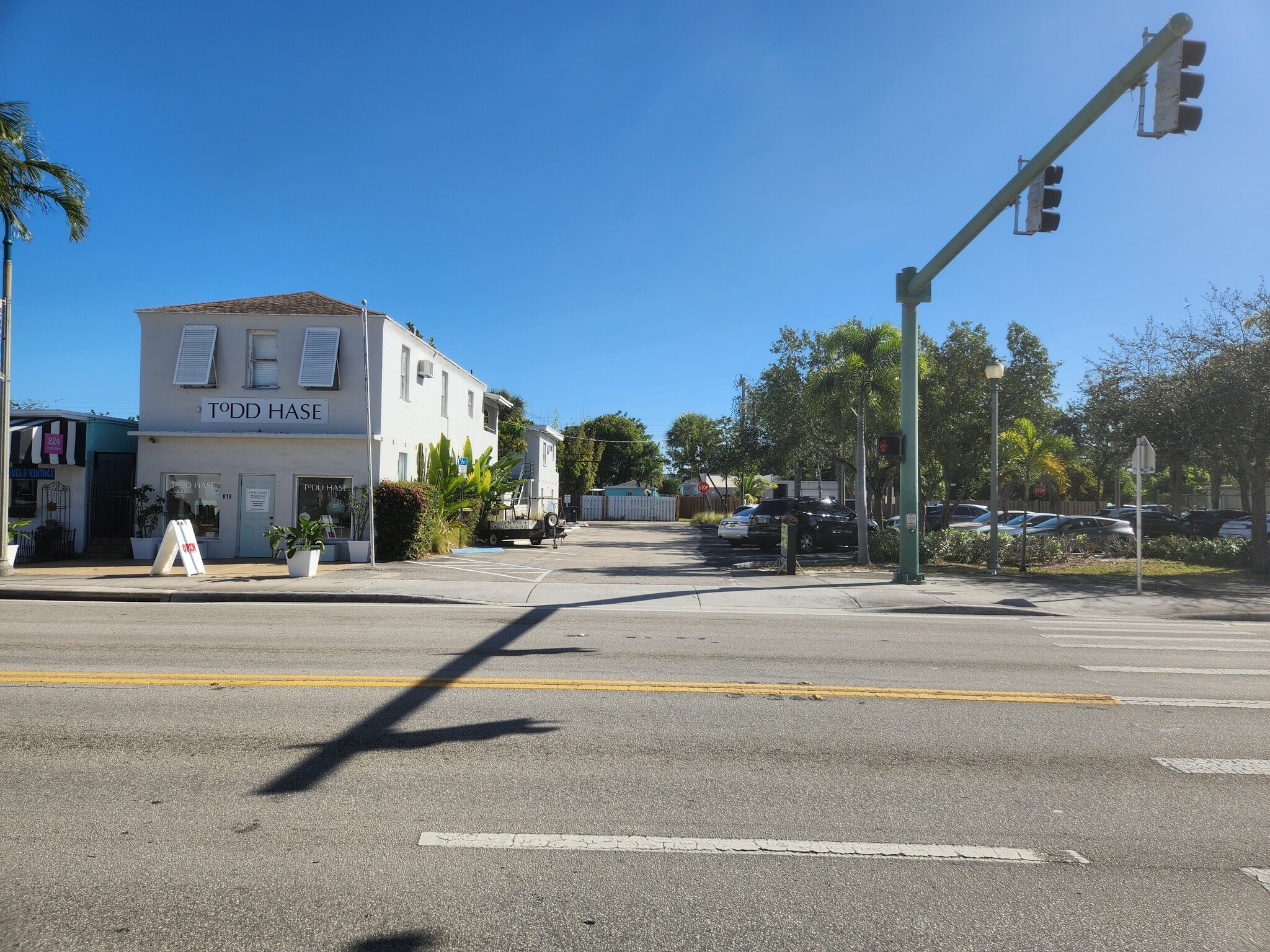 818 N Dixie Hwy, Lake Worth, FL for sale Building Photo- Image 1 of 6
