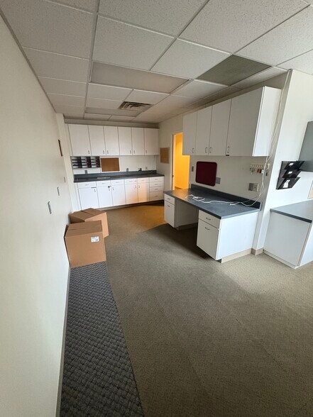 2315 Sunset Blvd, Steubenville, OH à louer - Photo intérieure - Image 3 de 22