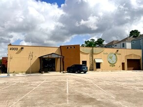 4900 N Shepherd St, Houston, TX for lease Building Photo- Image 2 of 7