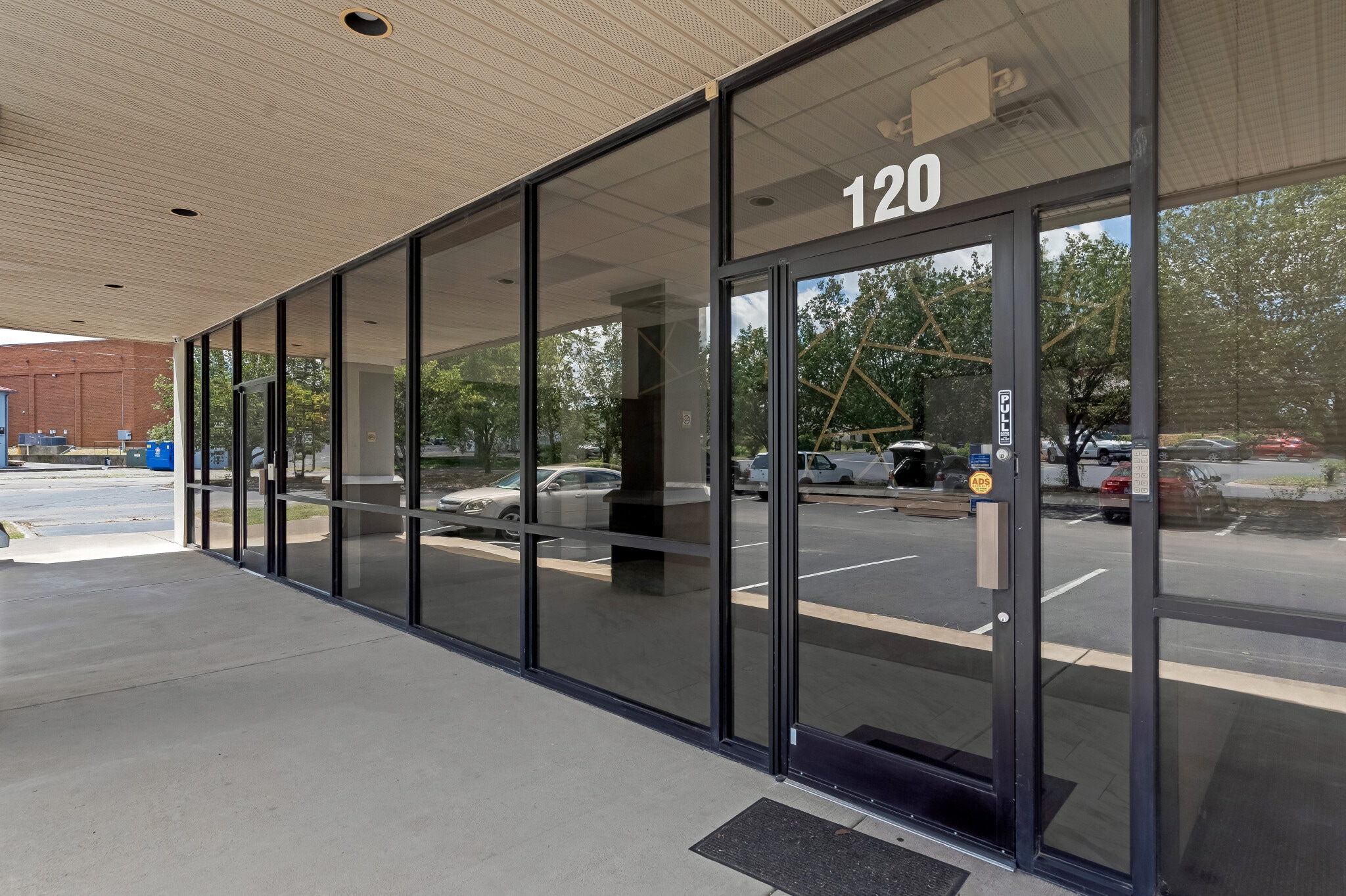 630 Broadmor Blvd, Murfreesboro, TN for lease Interior Photo- Image 1 of 32