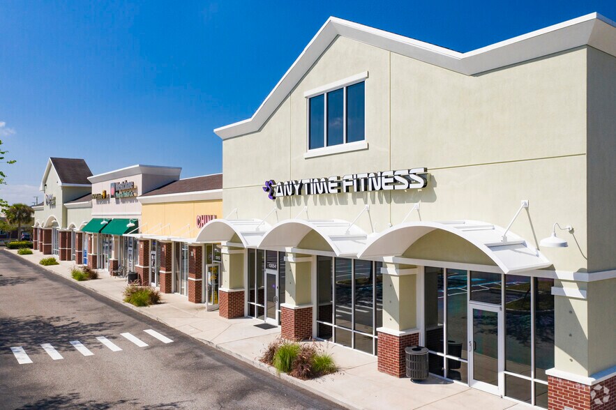 13010-13054 Race Track Rd, Tampa, FL for lease - Building Photo - Image 2 of 17