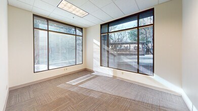 5441 Kietzke Ln, Reno, NV for sale Interior Photo- Image 2 of 4