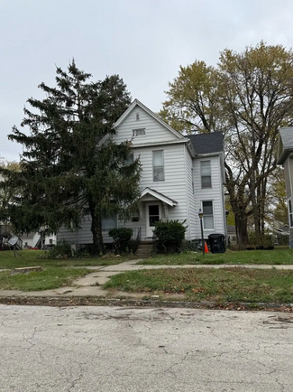 Plus de détails pour 602 E Jefferson St, Bloomington, IL - Multi-résidentiel à vendre