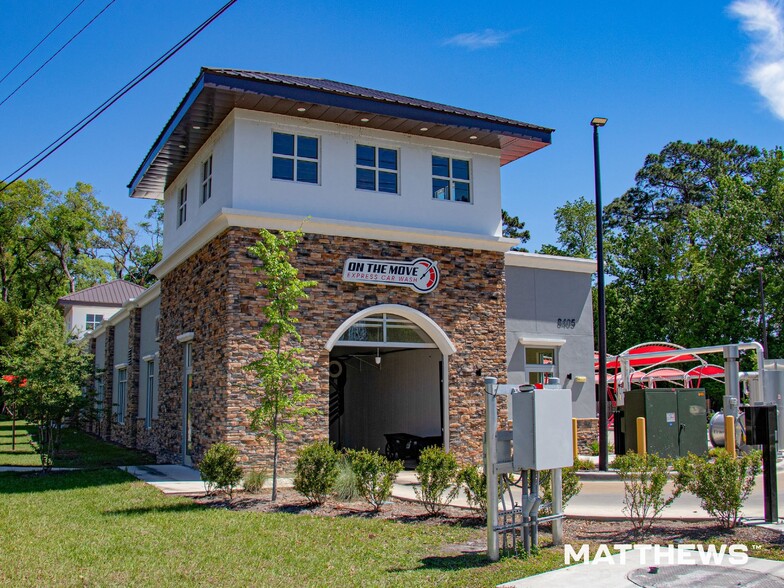 8405 Beach Blvd, Jacksonville, FL for sale - Building Photo - Image 2 of 5