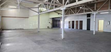 3601 Florence Ave, Bell, CA for lease Interior Photo- Image 2 of 9
