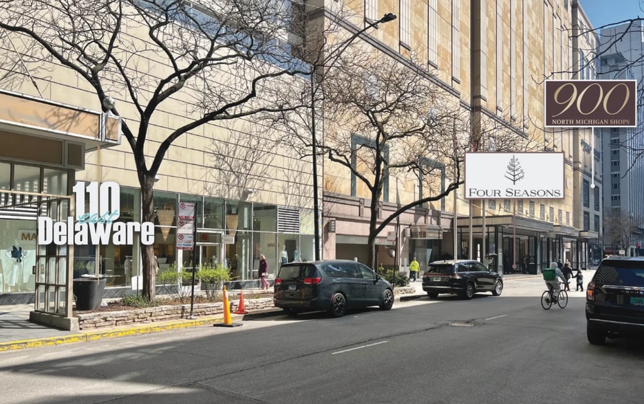 110 E Delaware Pl, Chicago, IL for lease - Building Photo - Image 2 of 8