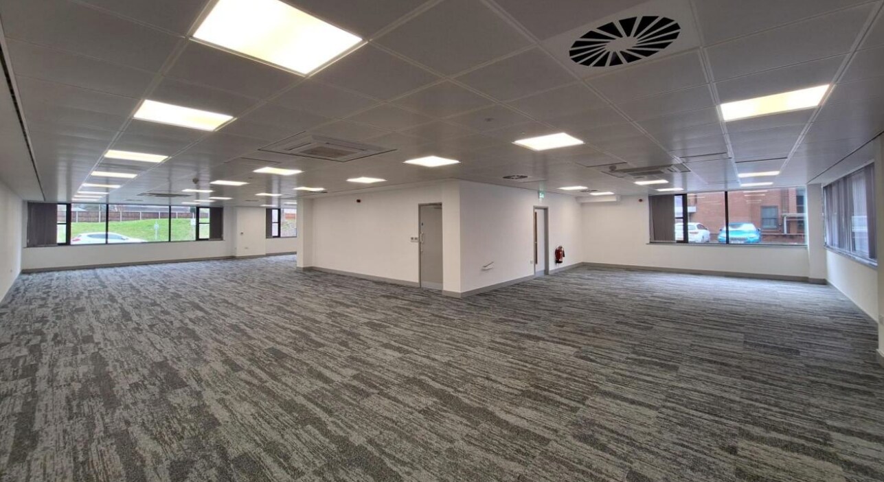 Barnett Way, Gloucester, GLS GL4 3RT - Unité 18C -  - Photo intérieure - Image 1 of 4