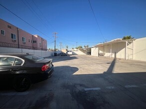 123 E C St, Wilmington, CA à vendre Photo intérieure- Image 2 de 11