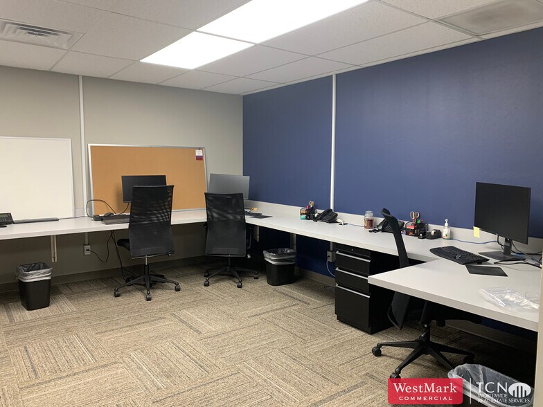 4502-4516 Englewood Ave, Lubbock, TX à louer - Photo du bâtiment - Image 2 de 10