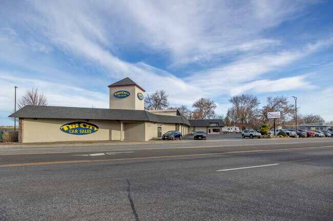 More details for 518 W Columbia Dr, Kennewick, WA - Retail for Lease