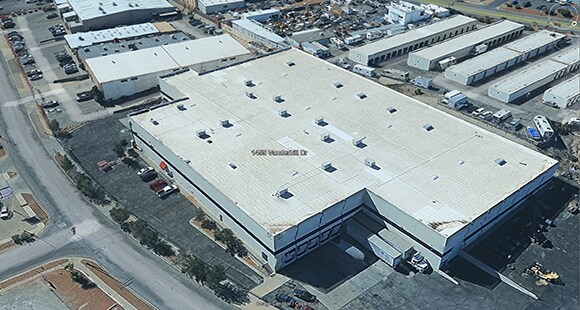 1455 Vanderbilt Dr, El Paso, TX à louer - Photo du bâtiment - Image 3 de 4