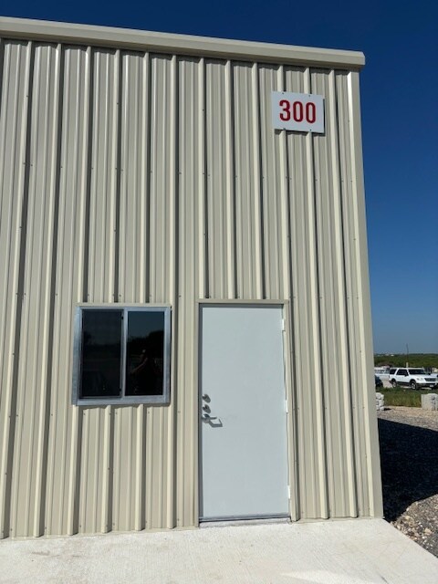 3012 FM 621, San Marcos, TX for lease Building Photo- Image 1 of 7