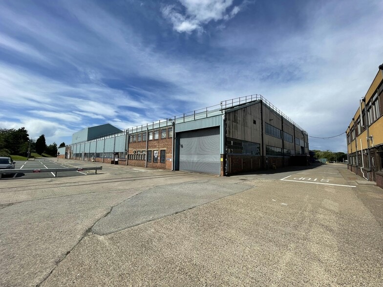 Saltmeadows Rd, Gateshead for lease - Building Photo - Image 2 of 13
