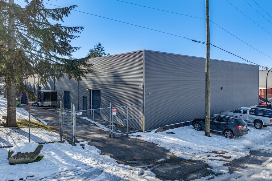 1423 Grant St, Vancouver, BC à louer - Photo du bâtiment - Image 3 de 3