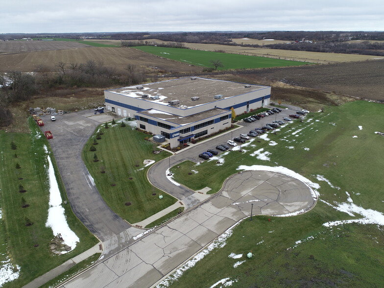 155 W Dewey Dr, Mukwonago, WI for sale - Building Photo - Image 3 of 9