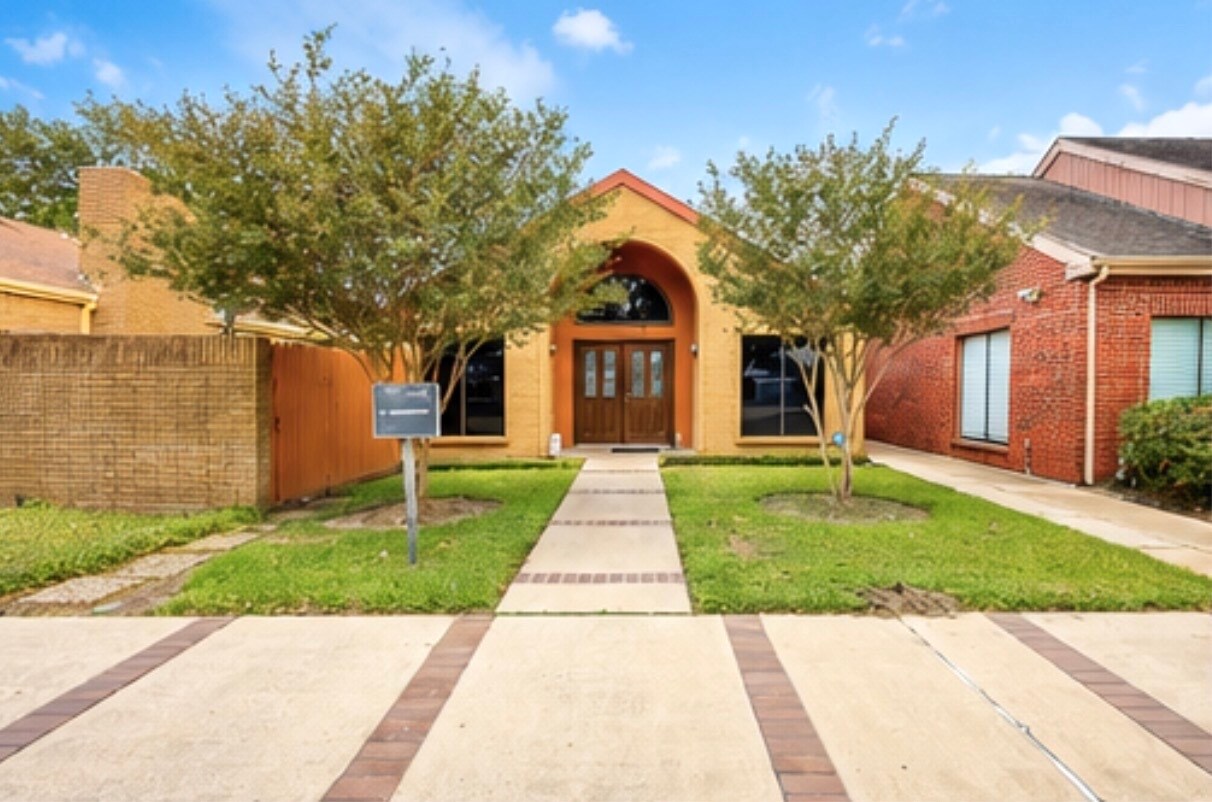 11111 Jones Rd, Houston, TX for sale Primary Photo- Image 1 of 19