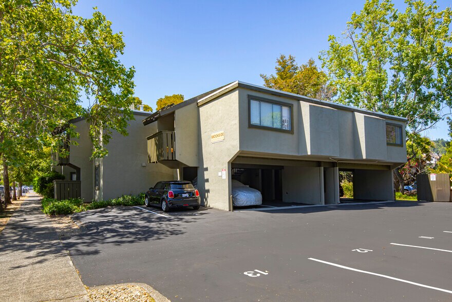 515 B St, San Rafael, CA à vendre - Photo du bâtiment - Image 2 de 17