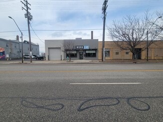 Plus de détails pour 2121 St Clair Ave, Cleveland, OH - Bureau à vendre