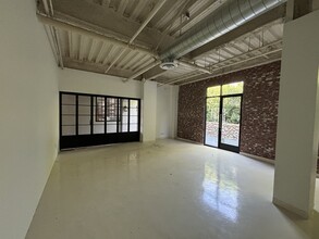 970 Monument St, Pacific Palisades, CA for lease Interior Photo- Image 1 of 3