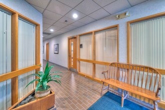 900 E Michigan Ave, Jackson, MI for lease Interior Photo- Image 2 of 9