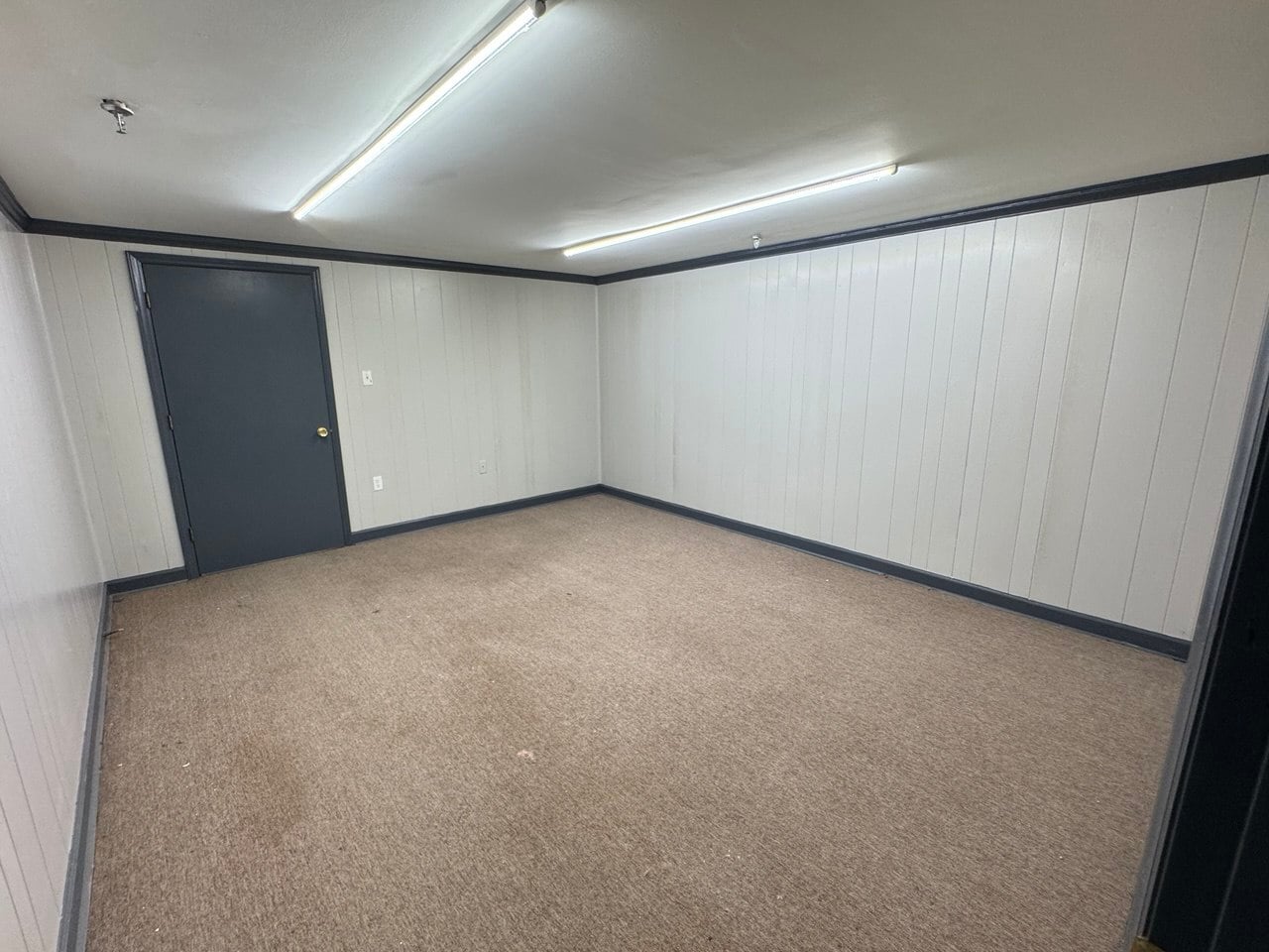 600 Park Dr, Statesville, NC for lease Interior Photo- Image 1 of 9