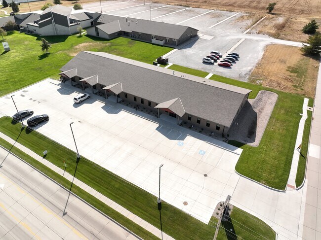 Plus de détails pour 4213 38th St, Columbus, NE - Bureau à louer