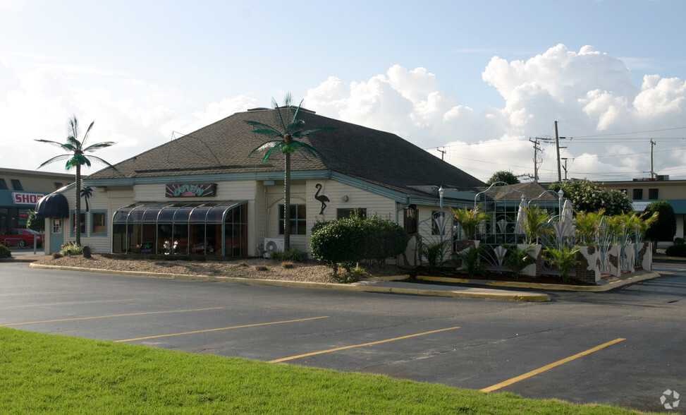 2250-2272 Seashore Shoppes, Virginia Beach, VA for lease - Building Photo - Image 3 of 5