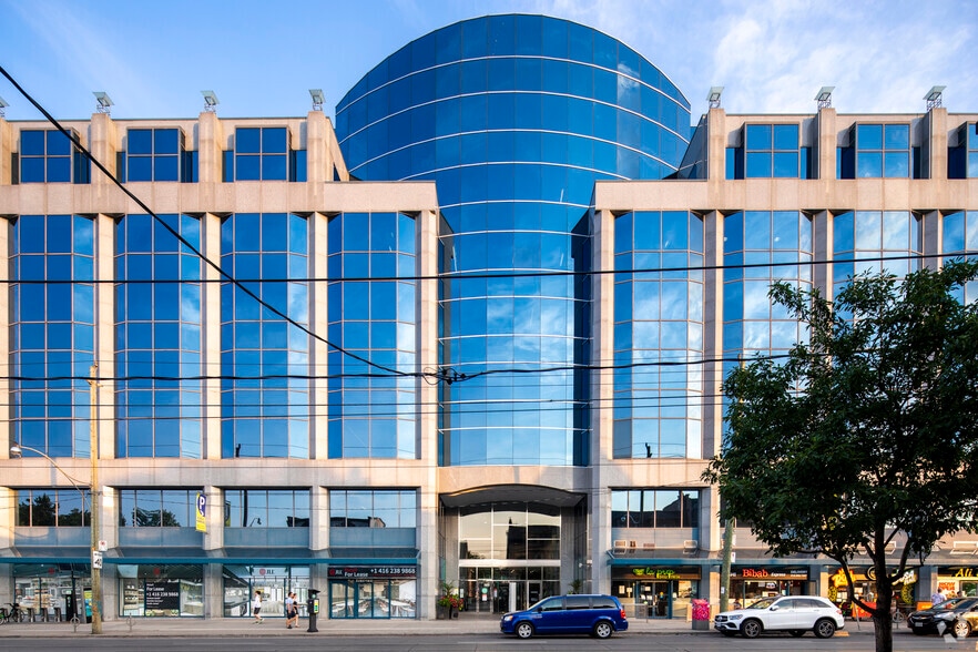 901 King St W, Toronto, ON for lease - Building Photo - Image 3 of 6
