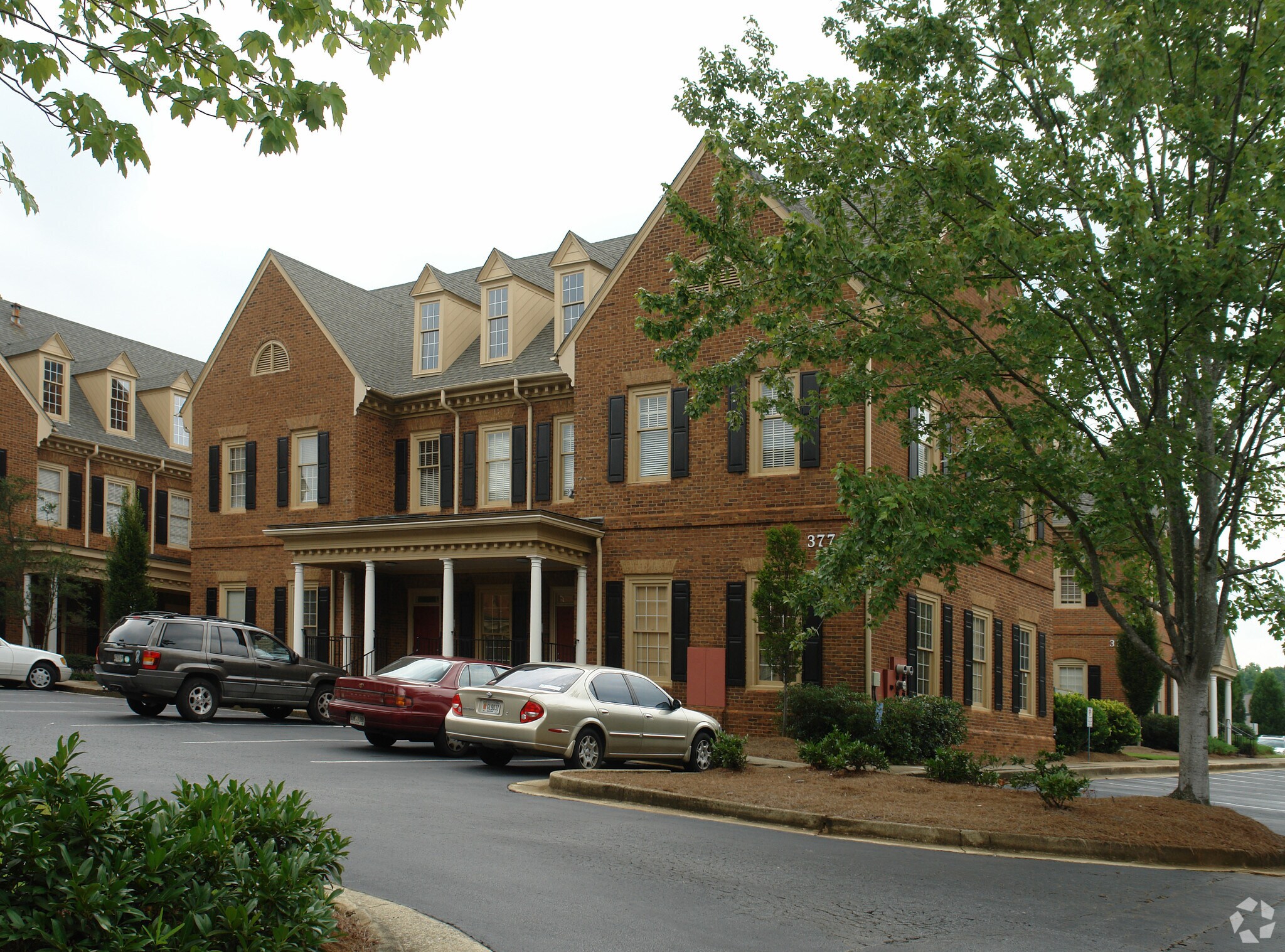3774 Lavista Rd, Tucker, GA à louer Photo du bâtiment- Image 1 de 8