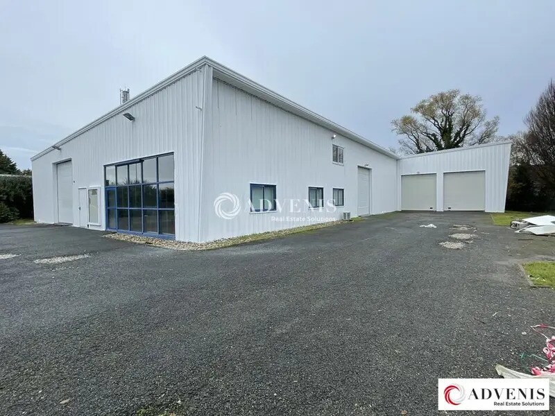 Industrial in Blanquefort for lease Building Photo- Image 1 of 9