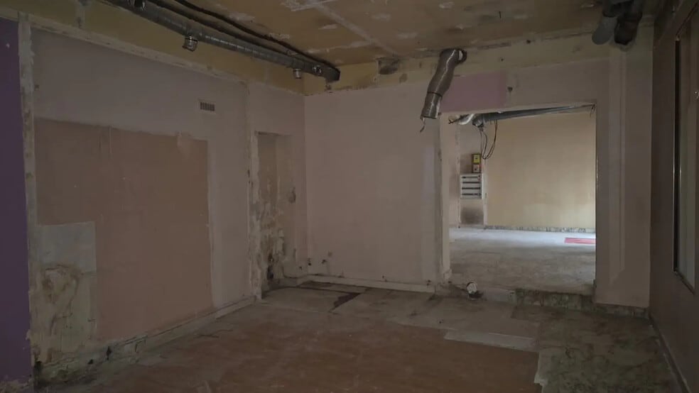 18 Avenue De Villiers, Paris for lease - Building Photo - Image 3 of 8