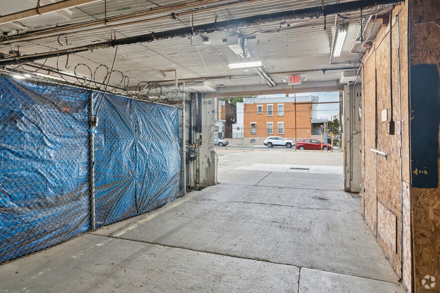 3525 Amber St, Philadelphia, PA for lease - Interior Photo - Image 3 of 11