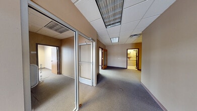 115 Elm St, Farmington, MN for lease Interior Photo- Image 2 of 7