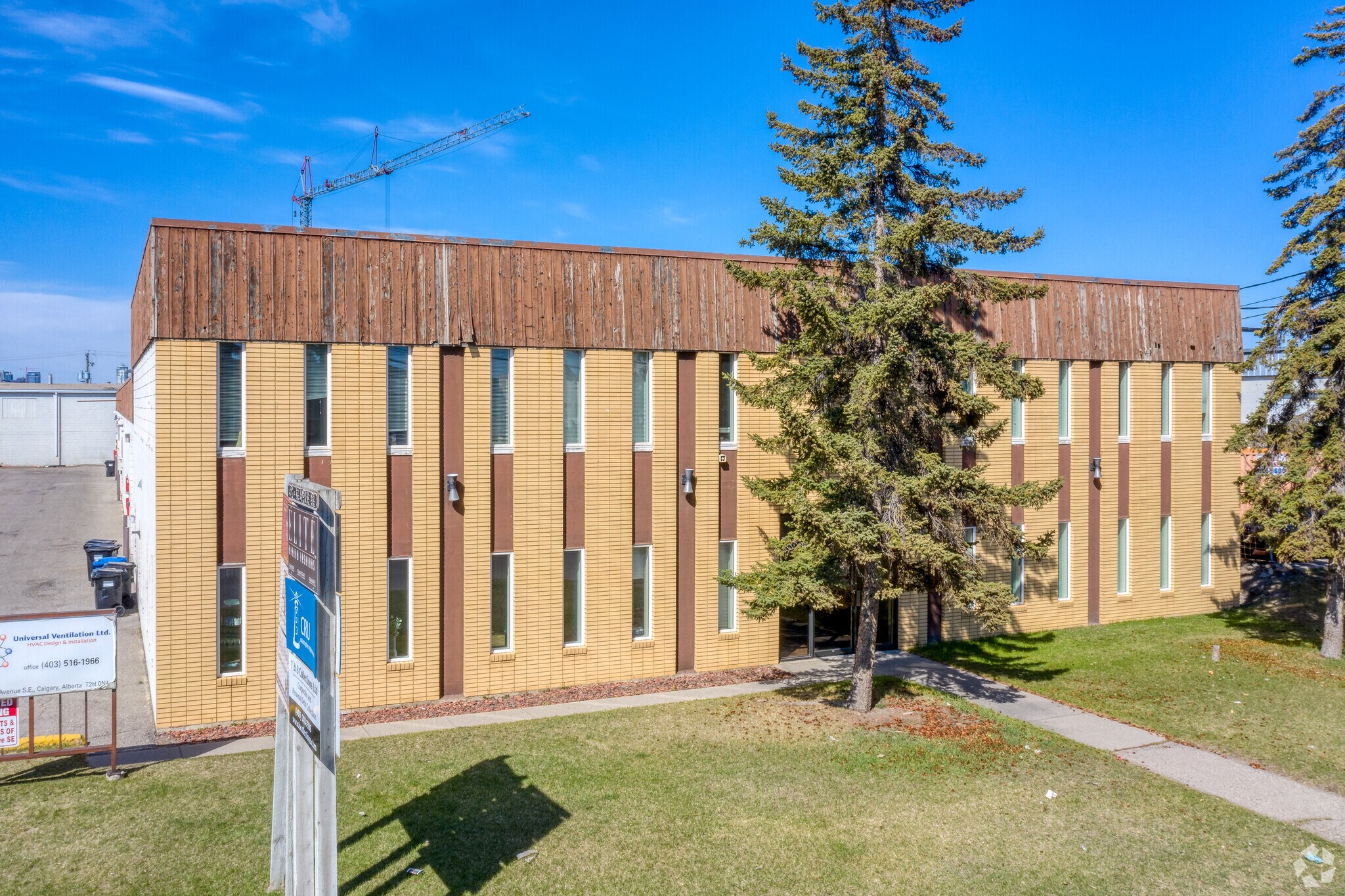 412 53rd Ave SE, Calgary, AB à vendre Photo principale- Image 1 de 1