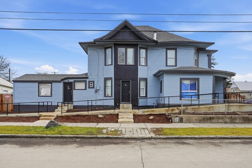 2903 E Olympic Ave, Spokane, WA à vendre - Photo du bâtiment - Image 2 de 32