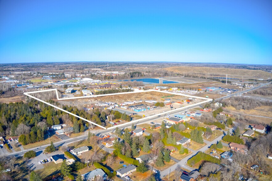 2057-2079 Carp Rd, Ottawa, ON for sale - Building Photo - Image 1 of 1