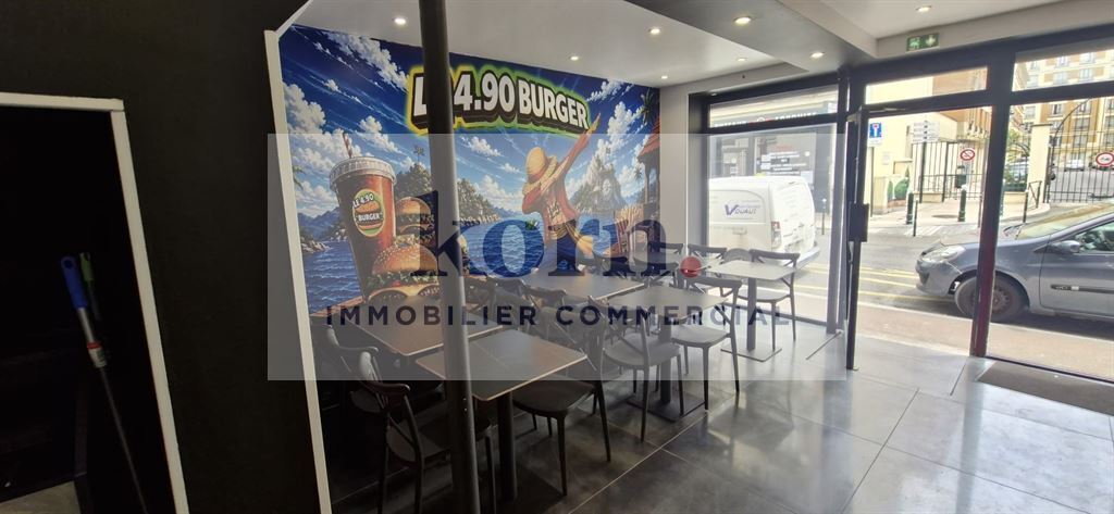 Retail in Suresnes for sale Interior Photo- Image 1 of 6