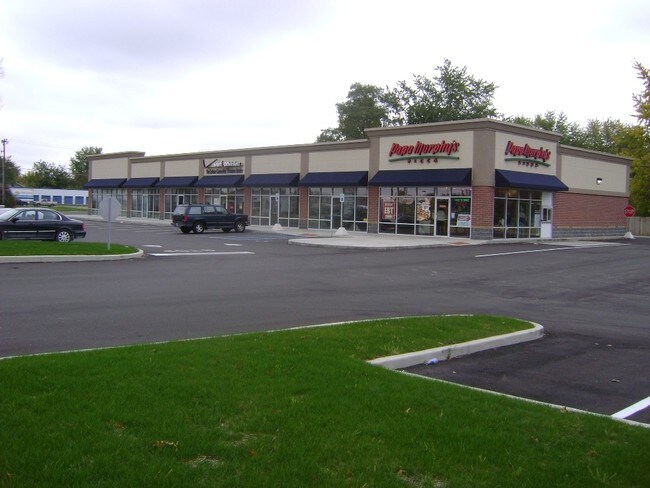 Plus de détails pour 3600-3636 S Chandler Dr, Muncie, IN - Commerce de détail à louer