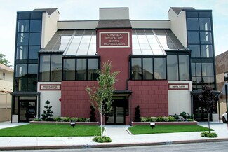 Plus de détails pour 25710 Union Tpke, Glen Oaks, NY - Bureau/Médical à louer