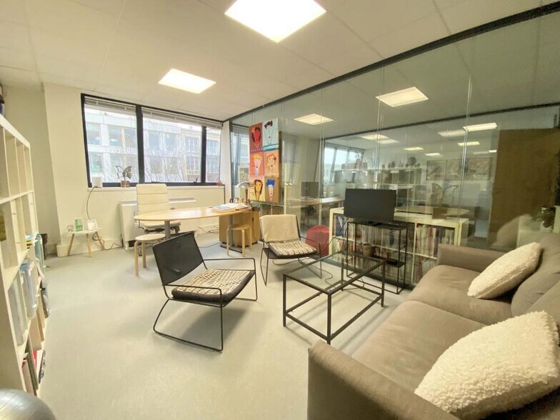 Bureau dans Levallois-Perret à louer - Photo intérieure - Image 2 de 11