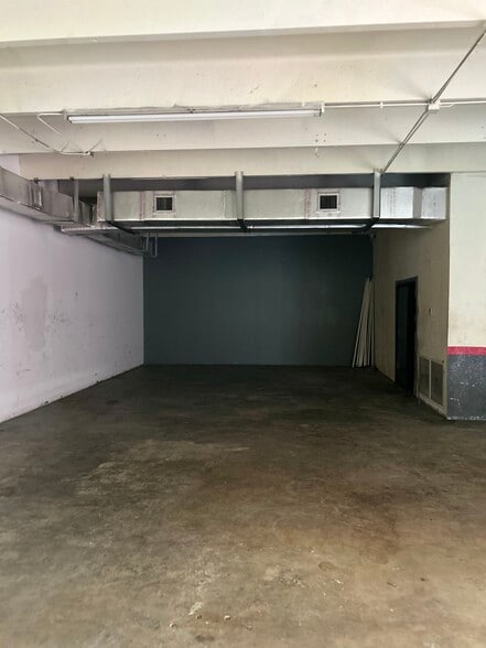 5840-5846 Funston St, Hollywood, FL for lease - Building Photo - Image 3 of 15