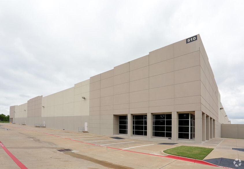 510 N Peachtree Rd, Mesquite, TX for lease - Building Photo - Image 3 of 6