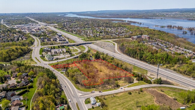 Plus de détails pour 3393 & 3449 St Joseph Boulevard – Terrain à vendre