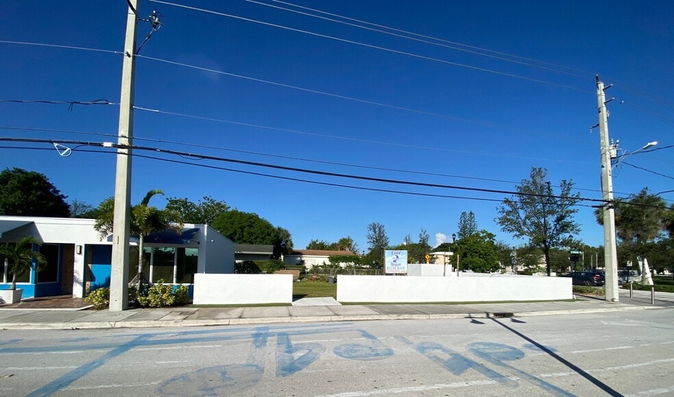 711 N Rosemary Ave, West Palm Beach, FL for sale - Building Photo - Image 3 of 3