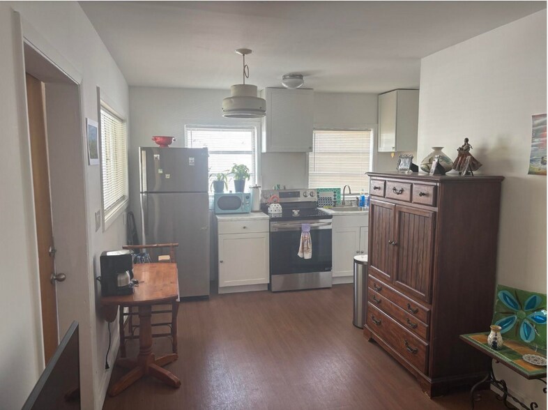 909 Grinnell St, Key West, FL à vendre - Photo intérieure - Image 3 de 5