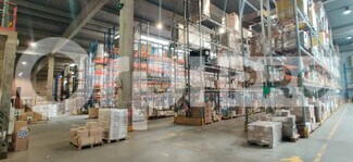 Plus de détails pour Plusieurs types d'espaces à louer