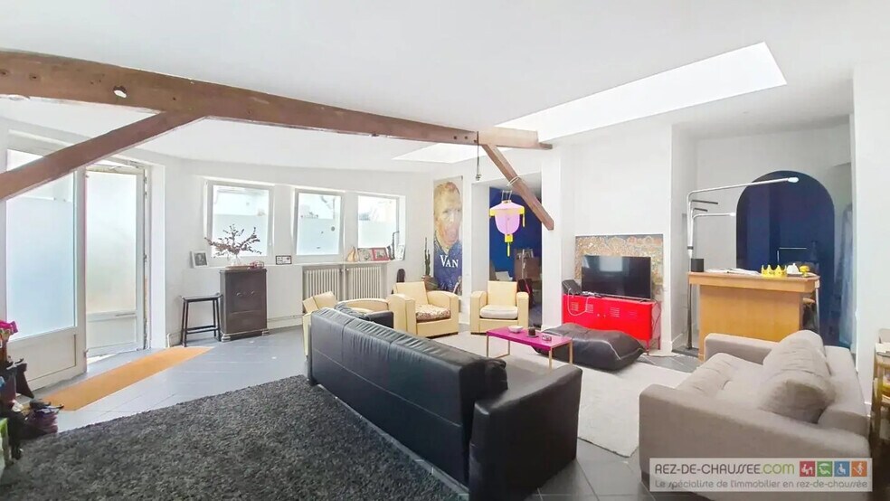 Bureau dans Paris à vendre - Photo du bâtiment - Image 1 de 30