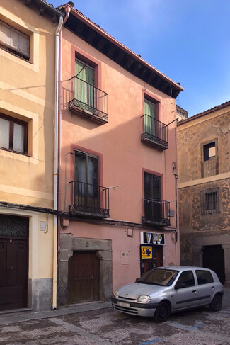 More details for Plaza Tierra, 2, Segovia - Multifamily for Sale