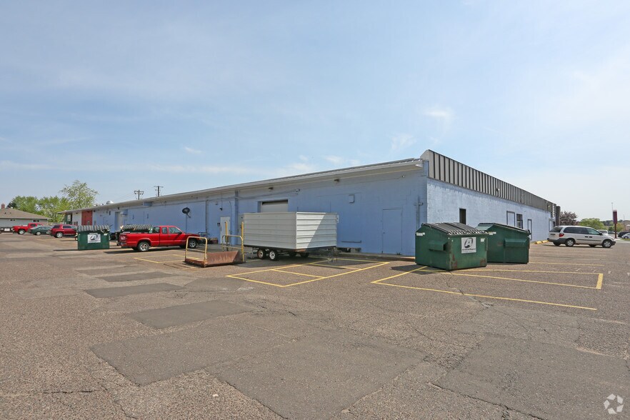 2806 London Rd, Eau Claire, WI for lease - Building Photo - Image 3 of 5