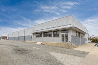 Plus de détails pour 3000 Reed St, Philadelphia, PA - Commerce de détail à louer